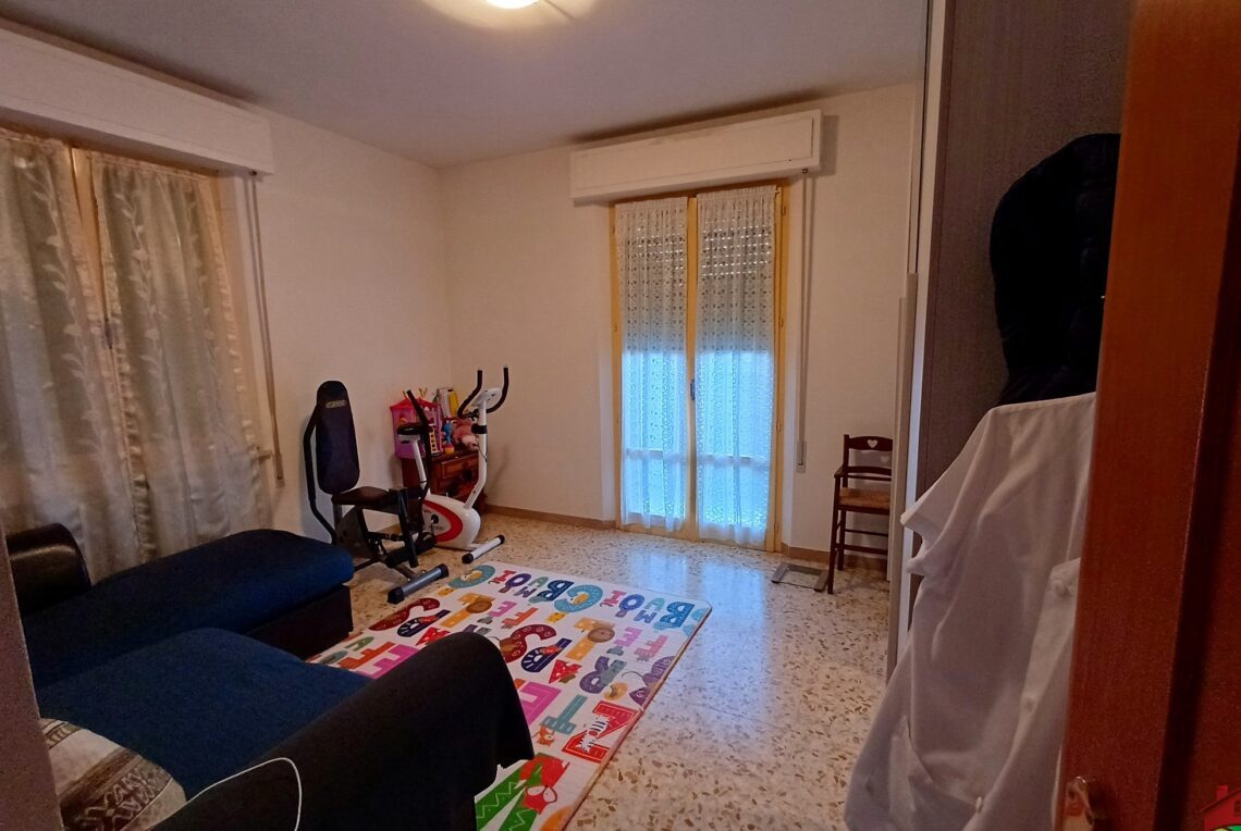 VU 055 (15)